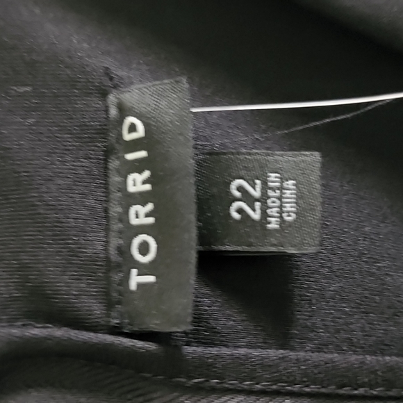 LAST CHANCE 🎉🎉 Torrid NWT  Black Studio Wrap Hi Lo Maxi Dress Sz 22 - Picture 8 of 16